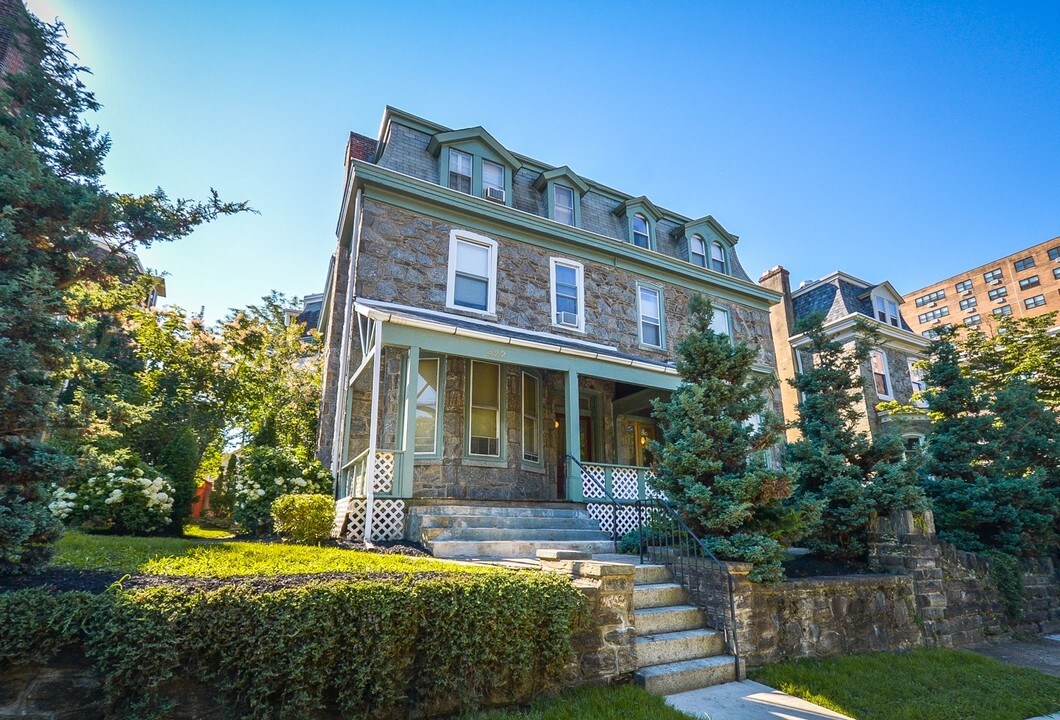 422 W Chelten Ave in Philadelphia, PA - Foto de edificio