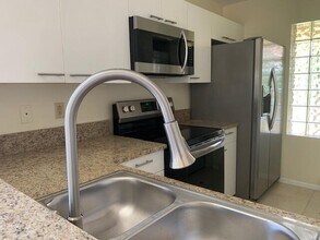 4791 Via Palm Lakes in West Palm Beach, FL - Building Photo - Building Photo
