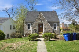 8404 48th Ave in College Park, MD - Building Photo