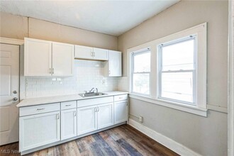 15710 Corsica Ave in Cleveland, OH - Building Photo - Building Photo