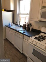 1936 Spruce St in Philadelphia, PA - Building Photo