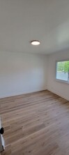 228 Parkview Blvd in Waterloo, IA - Building Photo - Building Photo
