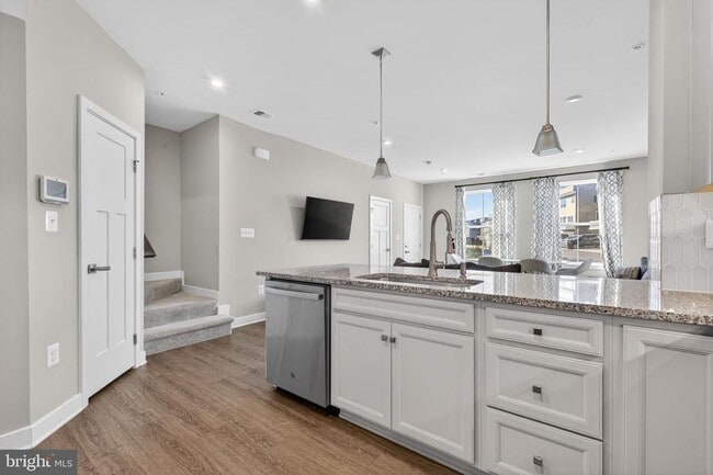 100 Lawndale Dr in Bowie, MD - Building Photo - Building Photo