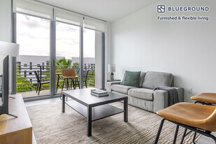 6445 NE 7th Ave in Miami, FL - Building Photo