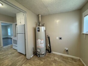 1511 S Hydraulic Ave in Wichita, KS - Building Photo - Building Photo