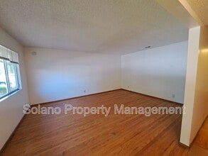 2519 Heather Dr in Fairfield, CA - Building Photo - Building Photo