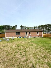 1217 Lakeview Dr in Portsmouth, VA - Building Photo - Building Photo