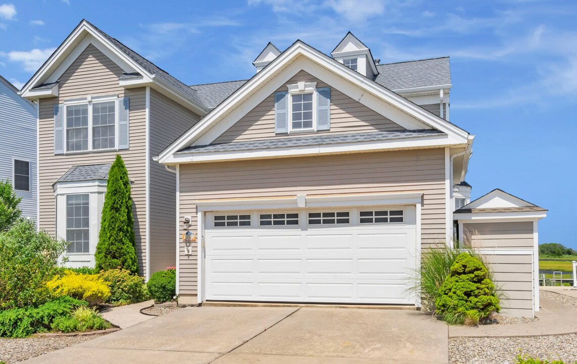 26 Bowsprit Dr in Bayville, NJ - Foto de edificio