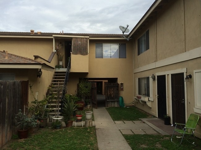 520 S K St in Oxnard, CA - Building Photo - Building Photo