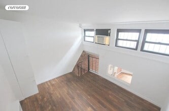 868 W End Ave in New York, NY - Building Photo - Building Photo