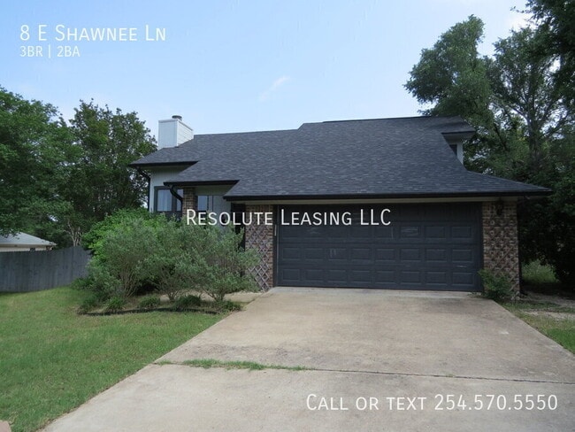 property at 8 E Shawnee Ln