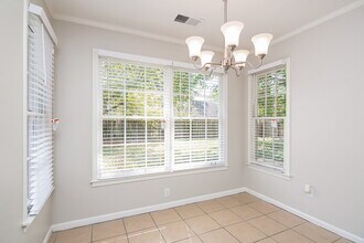 8159 Creekside Cir N in Memphis, TN - Building Photo - Building Photo