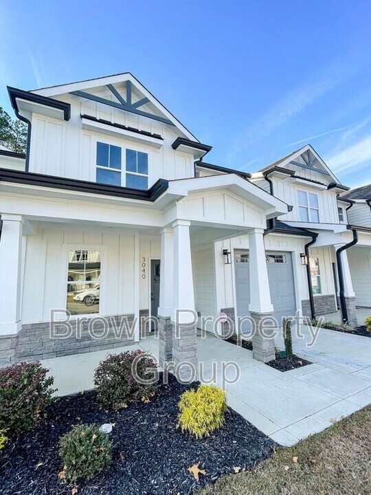 3043 Candlelight Dr in Fayetteville, NC - Building Photo