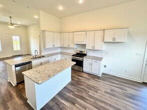 5295 Aylesbury Ln in Olive Branch, MS - Building Photo - Building Photo