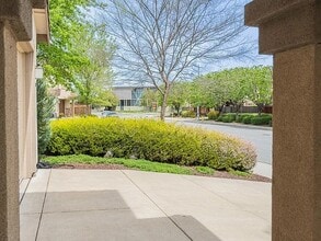15925 Piazza Way in Morgan Hill, CA - Building Photo - Building Photo