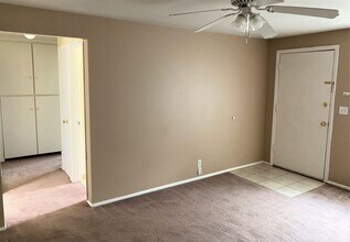 824-826-826 WhiteMaple Way in Millcreek, UT - Foto de edificio - Building Photo