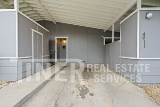 4911 Douvan Ct in Carmichael, CA - Building Photo - Building Photo