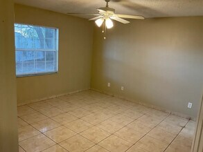 1363 Boulder Dr in Kissimmee, FL - Building Photo - Building Photo
