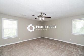 2430 Freeman Rd in Jonesboro, GA - Building Photo - Building Photo