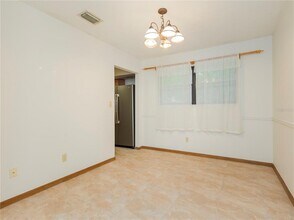 6112 NW 52nd Terrace in Gainesville, FL - Building Photo - Building Photo