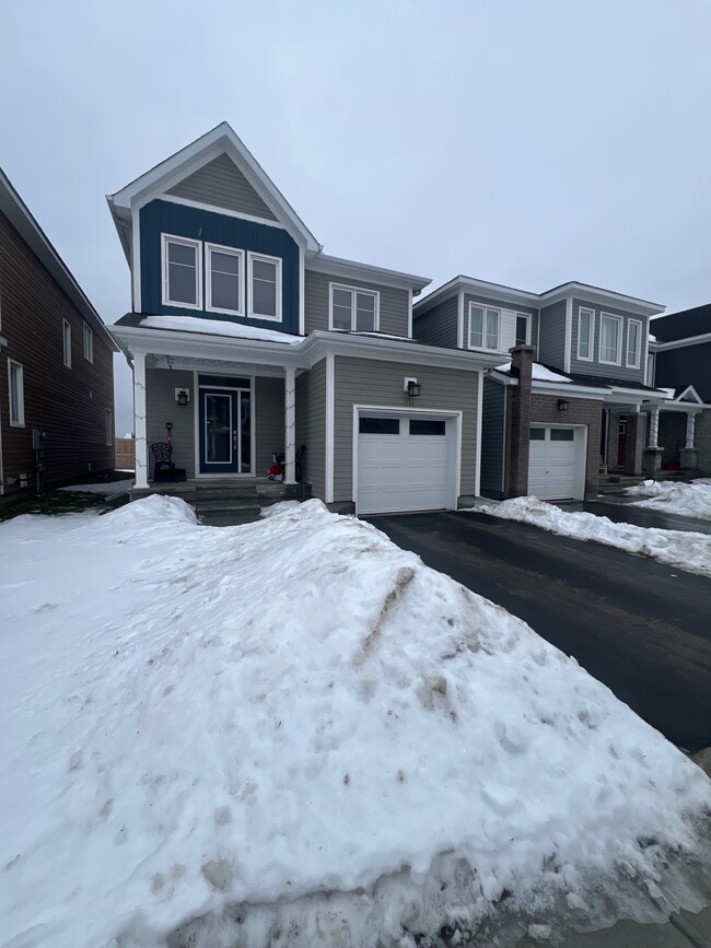 515 Oldenburg Ave in Ottawa, ON - Building Photo - Building Photo