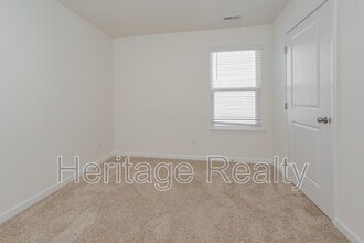 1005 Curly Top Ln in Knoxville, TN - Building Photo - Building Photo