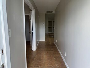 4223 SW Santa Barbara Pl in Cape Coral, FL - Building Photo - Building Photo