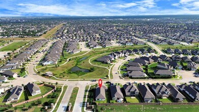 20202 Windcrest Colony Trail in Richmond, TX - Building Photo - Building Photo