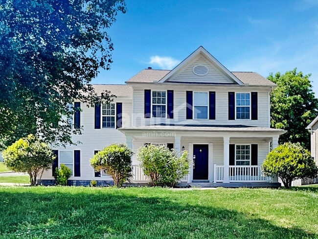 property at 1000 Brianne Ct