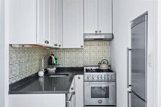 507 E 12th St in New York, NY - Building Photo - Building Photo