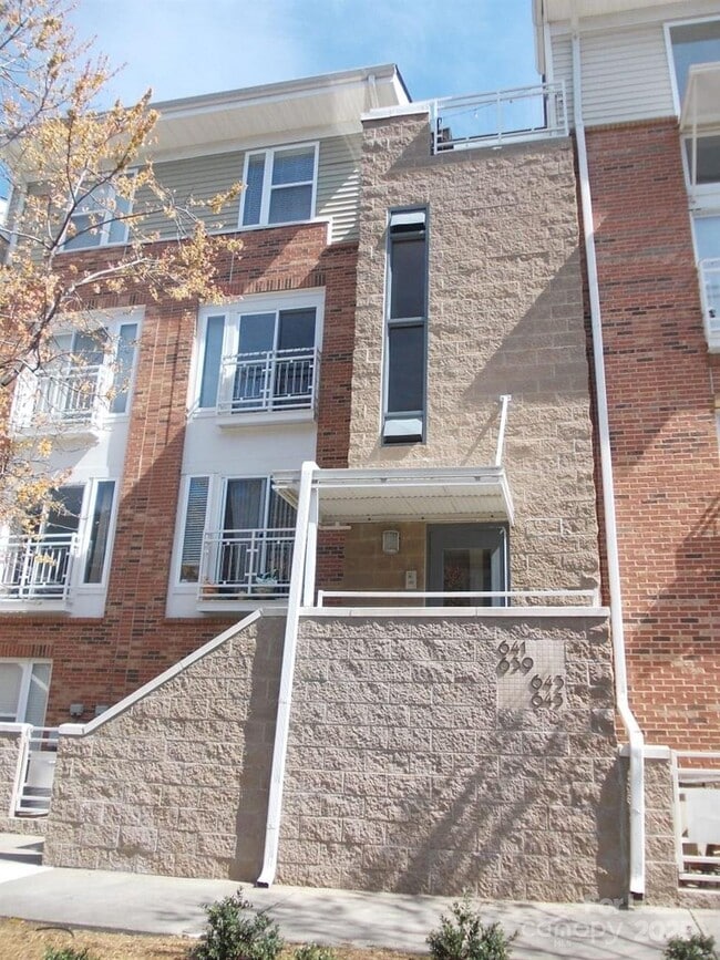 641 Raphael Place in Charlotte, NC - Building Photo - Building Photo