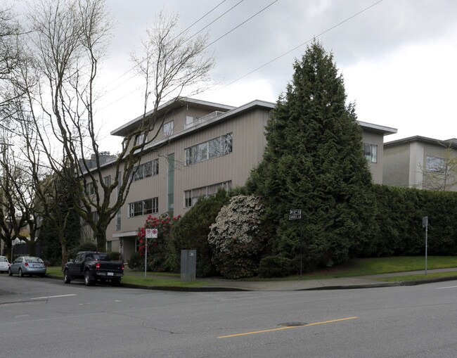 Fairview in Vancouver, BC - Building Photo - Primary Photo