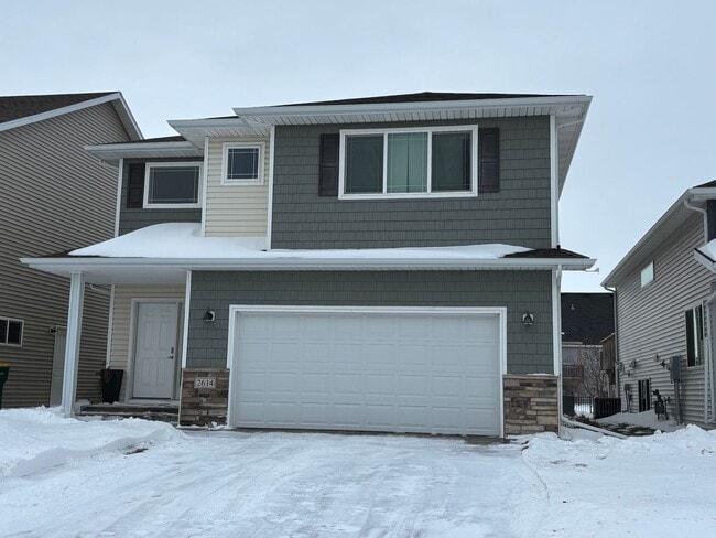 property at 2614 5th Ct W