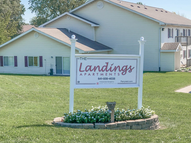 The Landings Apartments in Centerville, IA - Foto de edificio - Building Photo