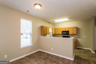 4681 Highpoint Ln in Atlanta, GA - Building Photo - Building Photo