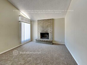 4637 W Vista Ave in Glendale, AZ - Foto de edificio - Building Photo