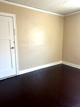 5824 3rd Ave in Los Angeles, CA - Building Photo - Building Photo