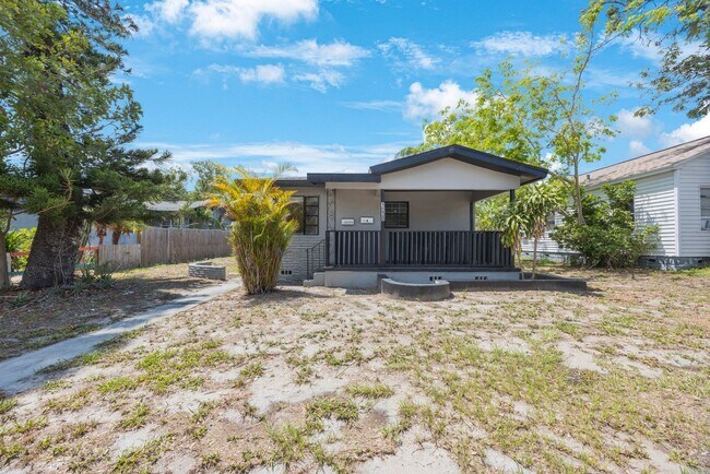 1230 9th Ave S in St. Petersburg, FL - Building Photo - Building Photo