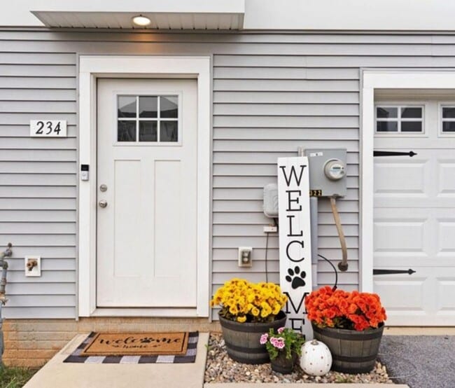 234 Hudson Blvd in Red Lion, PA - Building Photo - Building Photo