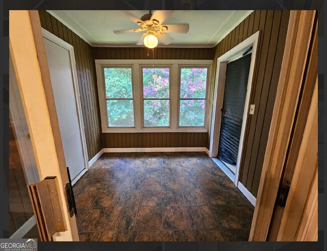 2539 Oakridge Pl in Decatur, GA - Building Photo - Building Photo