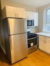 35 Conger St, Unit 2L in Bloomfield, NJ - Building Photo - Building Photo