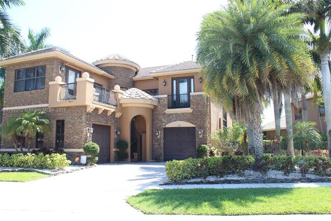 property at 3501 Collonade Dr