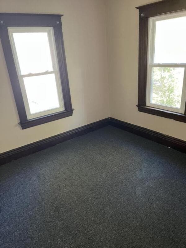 37 Ferndale Crescent in Rochester, NY - Building Photo - Building Photo