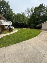 1431 Maryguard Dr in Akron, OH - Building Photo - Building Photo