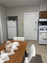 121-123-123 W 25th St in Bayonne, NJ - Building Photo - Building Photo