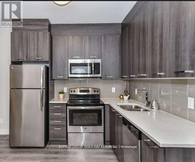 150 Main St W in Hamilton, ON - Building Photo - Building Photo