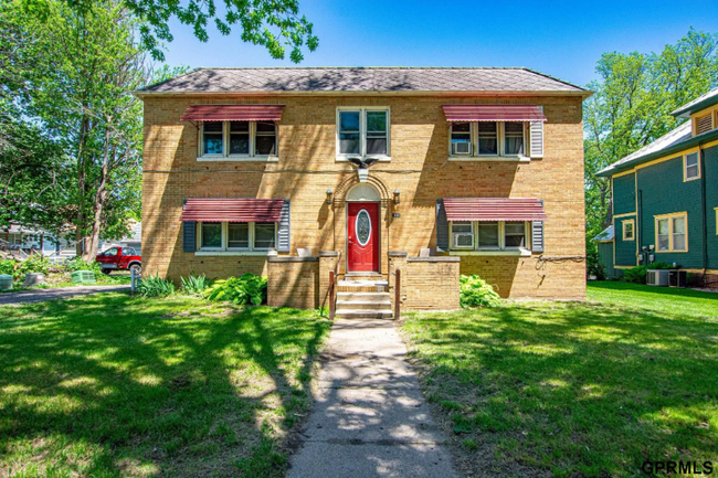 property at 1410 7th St