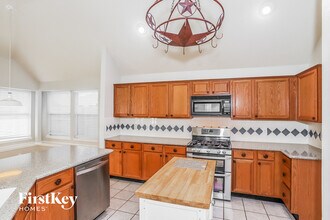 14918 Spring Walk Ln in Cypress, TX - Building Photo - Building Photo