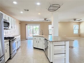 7388 Standing Timber Way in Las Vegas, NV - Building Photo - Building Photo
