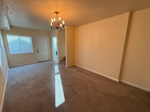 578 Lind Ave in Casper, WY - Building Photo - Building Photo